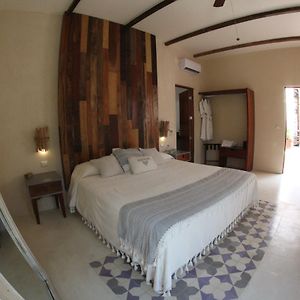 Habitación con Cama King